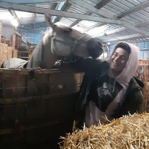 Meet your Posher, Kyle